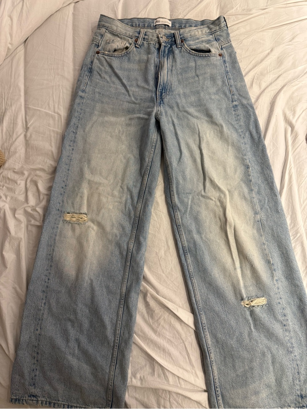 Zara Light Blue Women’s Distressed Jeans
